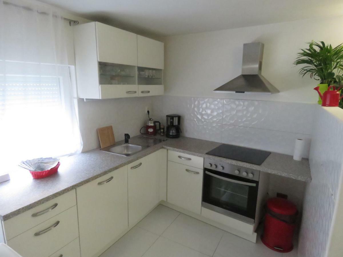 Apartman Crnica 시베니크 외부 사진