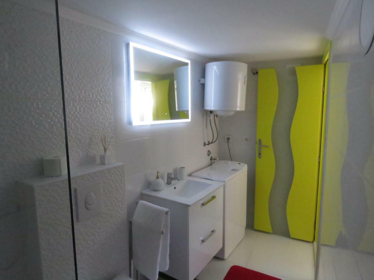 Apartman Crnica 시베니크 외부 사진